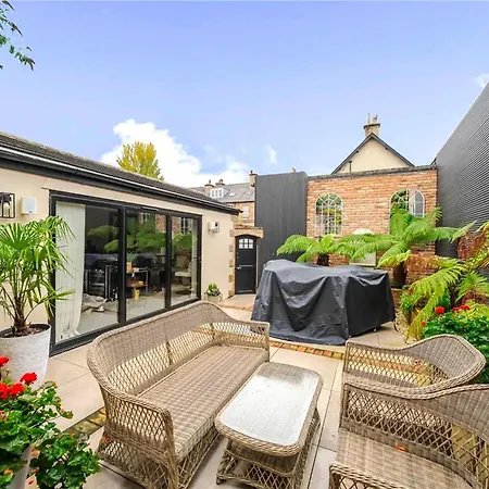 Charming Yorkshire In The Heart Of דירה הרוגייט